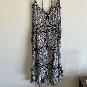 Hollister XS pattern flowy dress